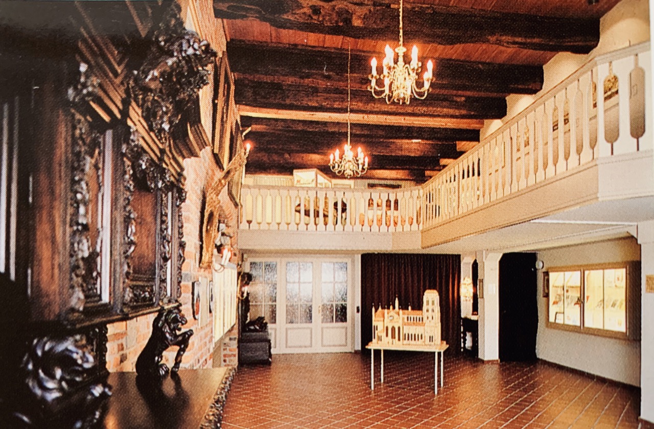 Foyer Seitenansicht