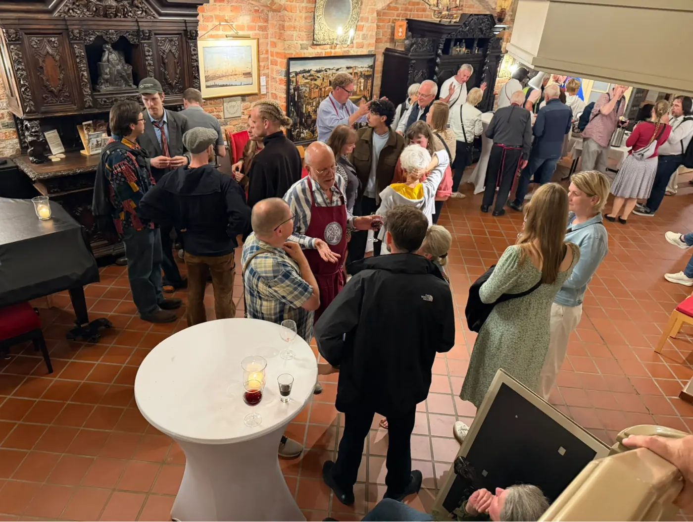 Gäste im Museum des Hauses Hansestadt Danzig während des HanseKulturFestivals