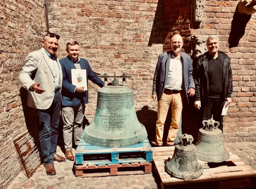 Historic church bells transferred from the Hanseatic City of Gdansk to the City of Gdansk
